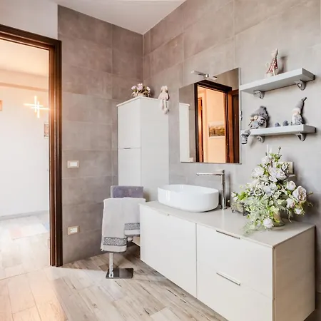 Appartamento Rustic With Garden, Pool And Parking