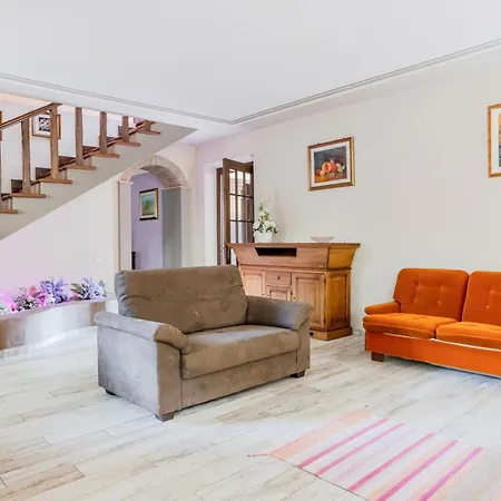 Rustic With Garden, Pool And Parking * Capannori