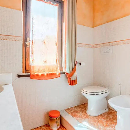 Appartamento Rustic With Garden, Pool And Parking Capannori